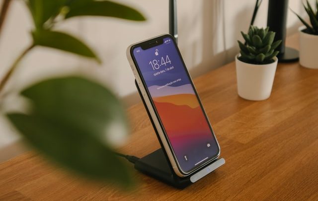 Jak dbać o ekran w urządzeniach Apple?