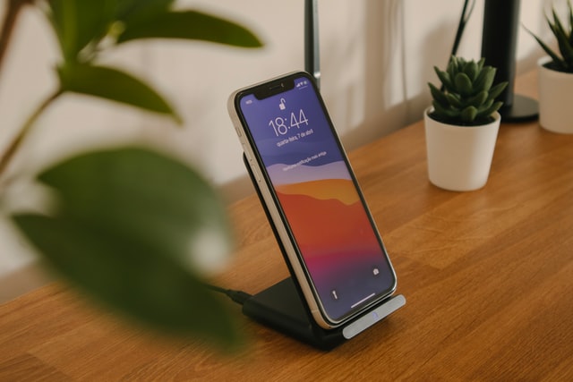 Jak dbać o ekran w urządzeniach Apple?